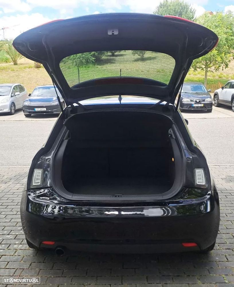 Audi A1 1.6 TDI Ambition - 14