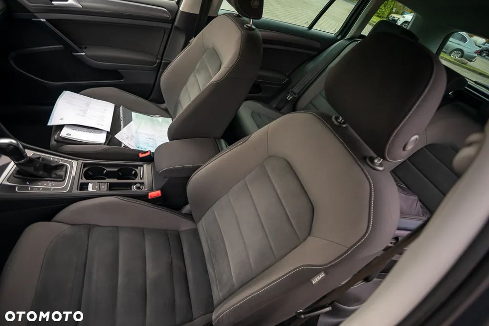 Volkswagen Golf VII 1.6 TDI BMT Comfortline DSG - 18