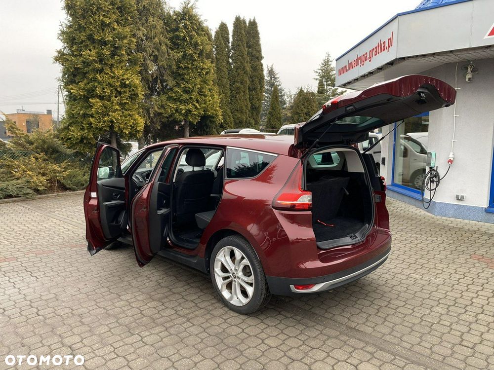 Renault Grand Scenic - 24