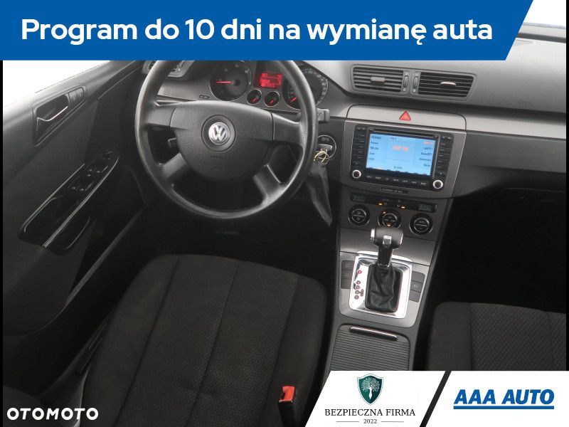 Volkswagen Passat Variant - 9