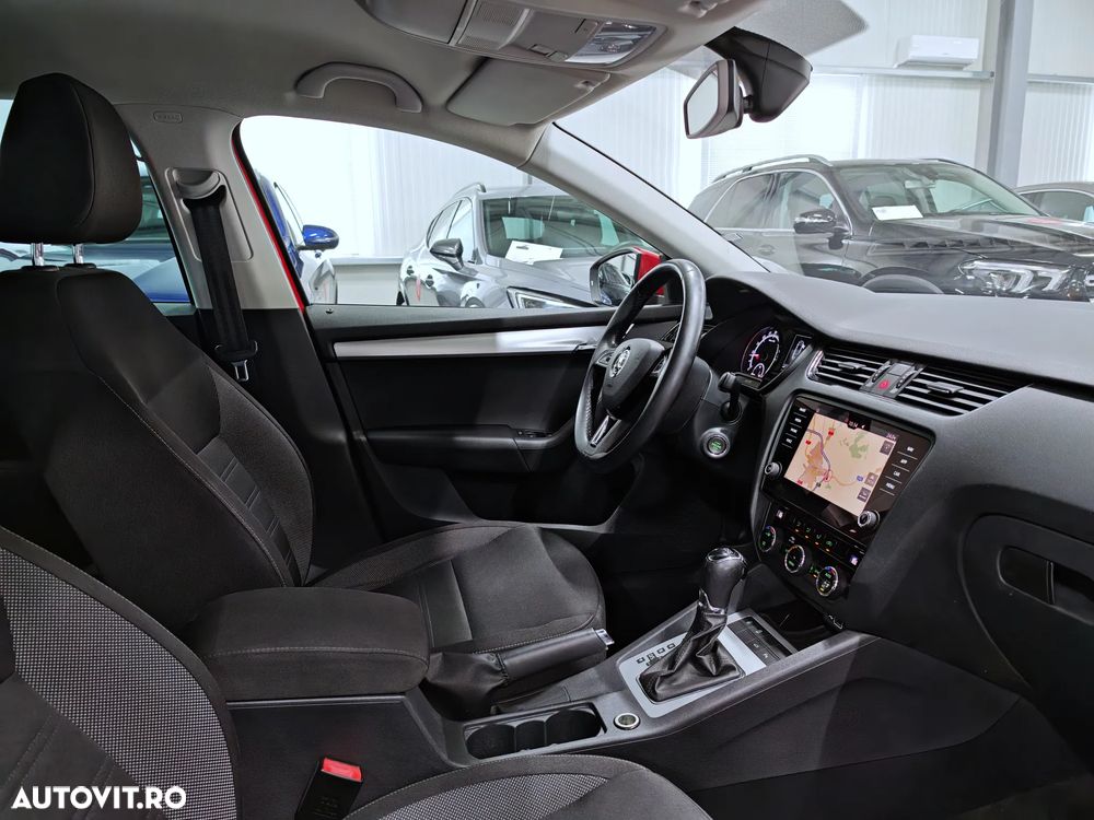 Skoda Octavia 1.6 TDI DSG Style - 7