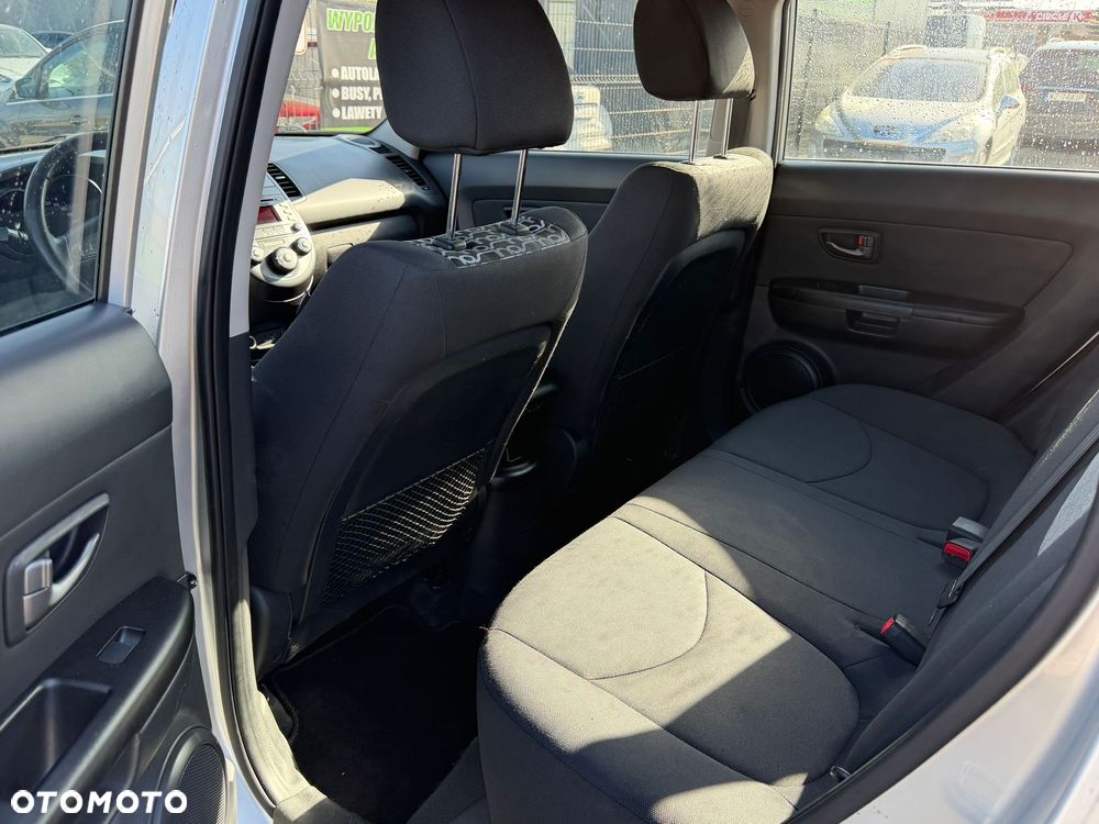 Kia Soul 1.6 CVVT Attract - 13