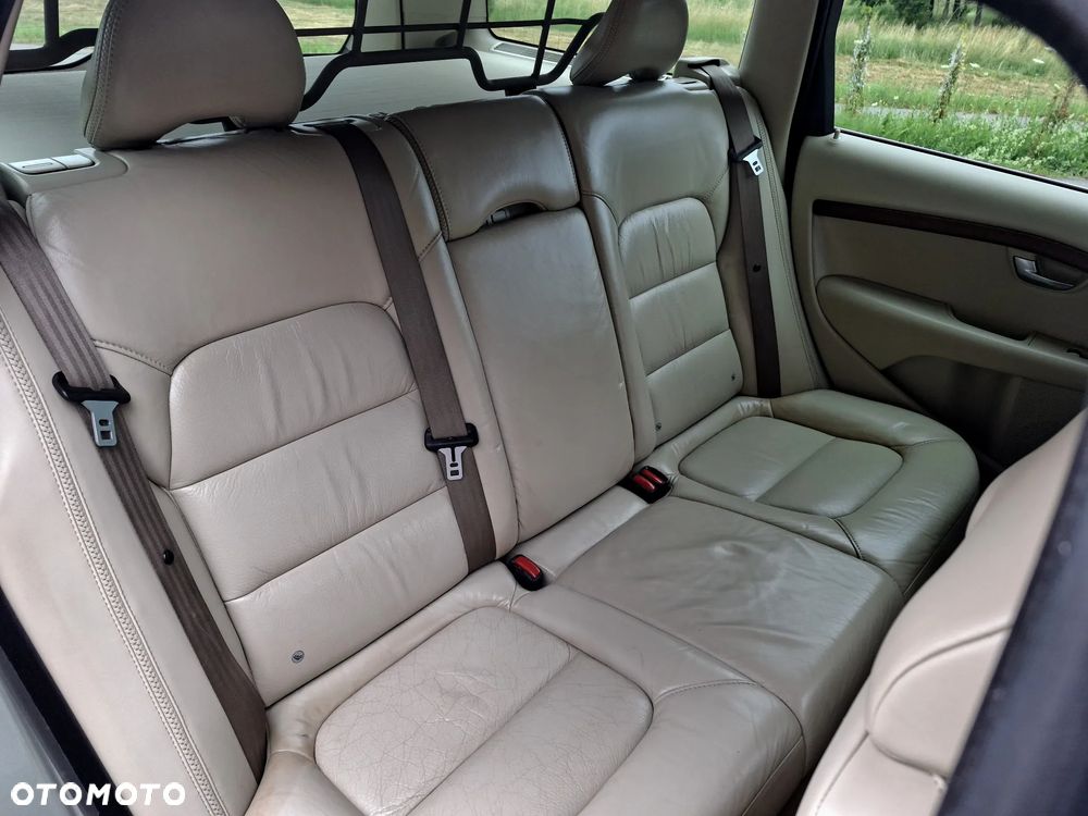 Volvo XC 70 D5 AWD Summum - 26