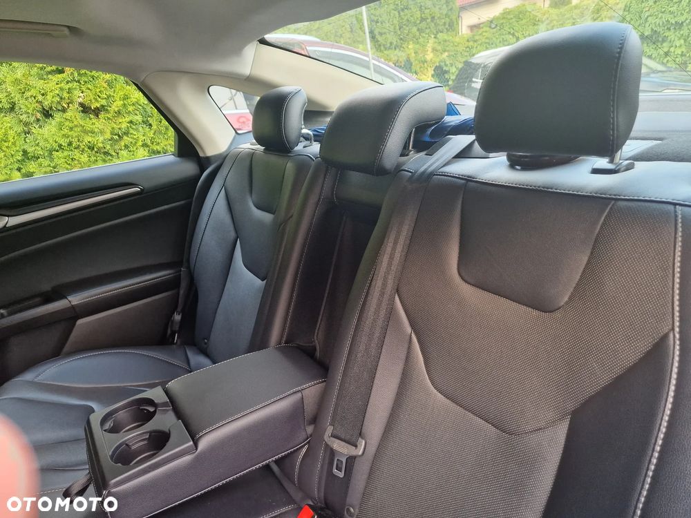 Ford Mondeo 2.0 Ti-VCT Titanium - 14
