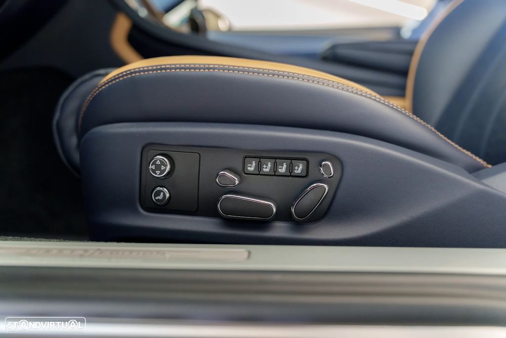 Bentley Continental Cabrio - 31