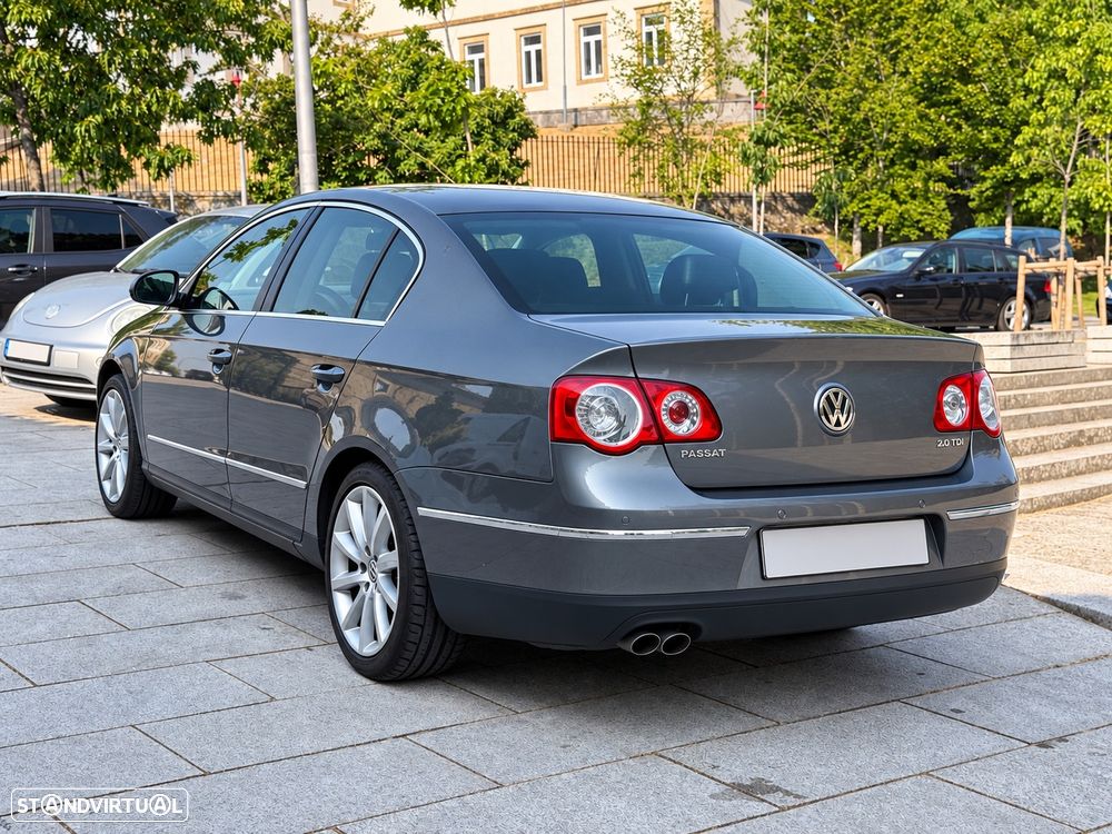VW Passat 2.0 TDI Edition Highline DSG - 4