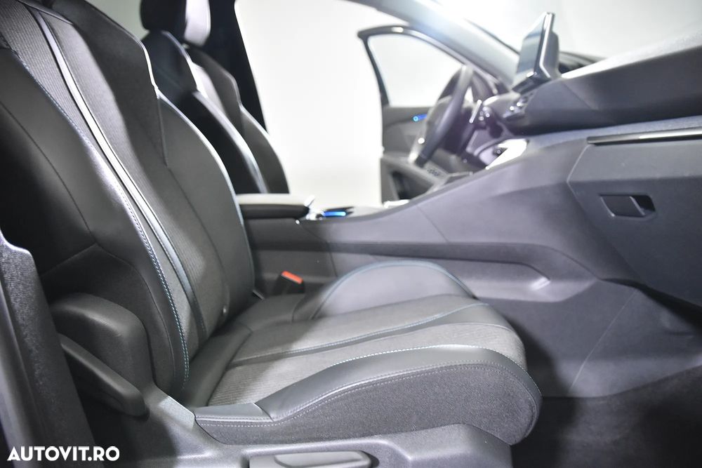 Peugeot 3008 - 12