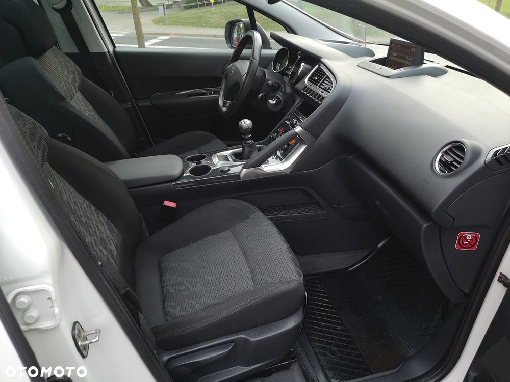 Peugeot 3008 120 VTi Premium - 19