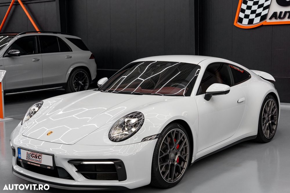 Porsche 911 Carrera 4S PDK - 23