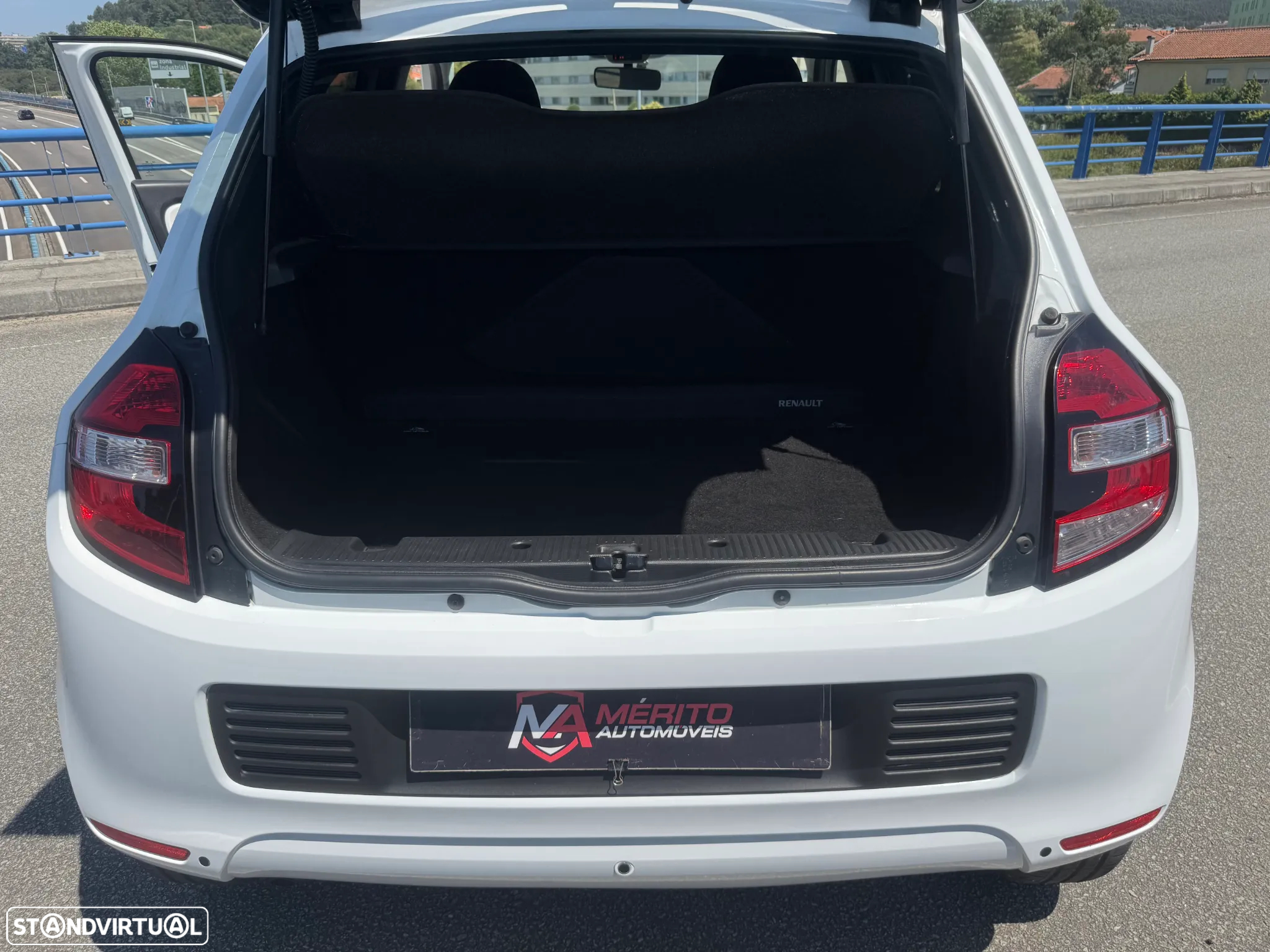 Renault Twingo 0.9 TCe - 28