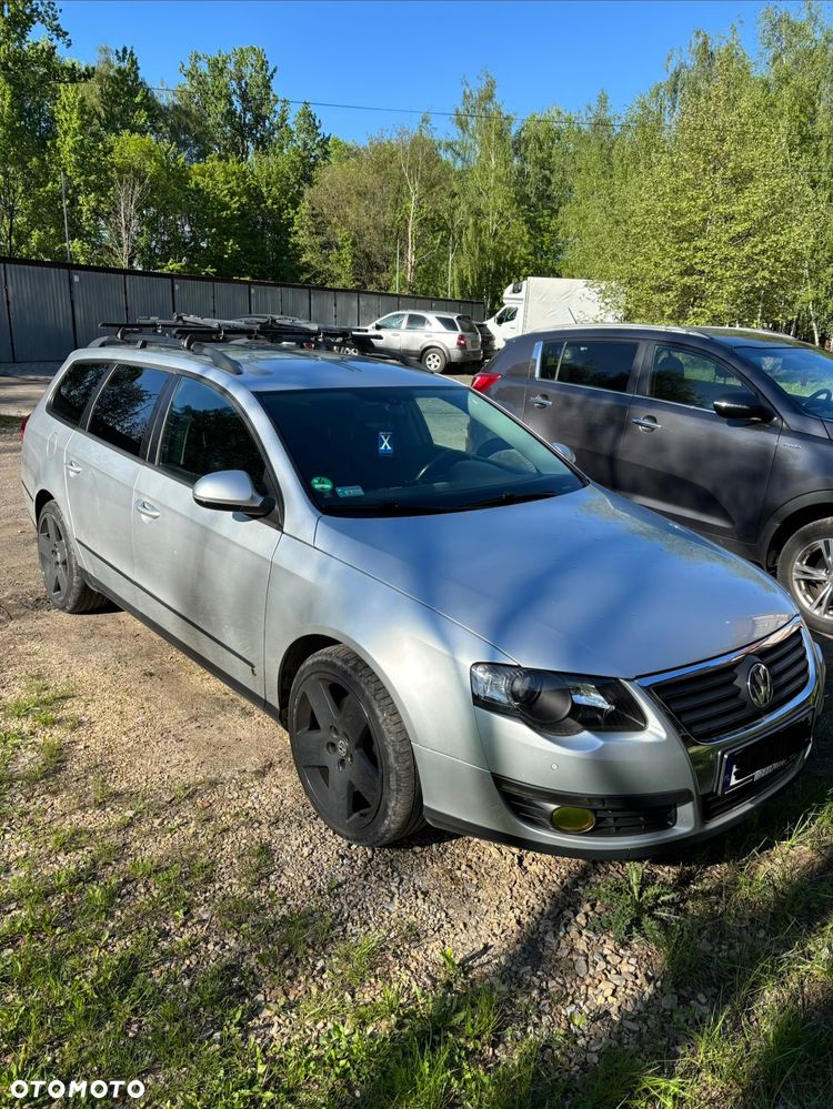 Volkswagen Passat 1.6 Comfortline Family - 2