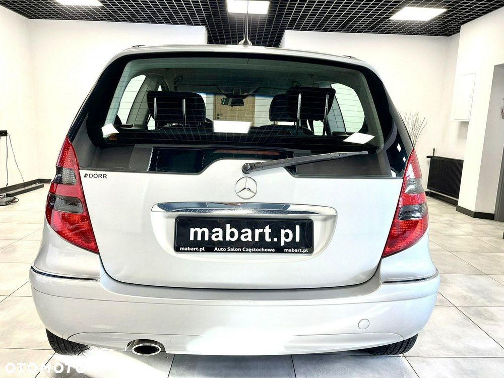 Mercedes-Benz Klasa A 170 BlueEFFICIENCY Avantgarde - 3