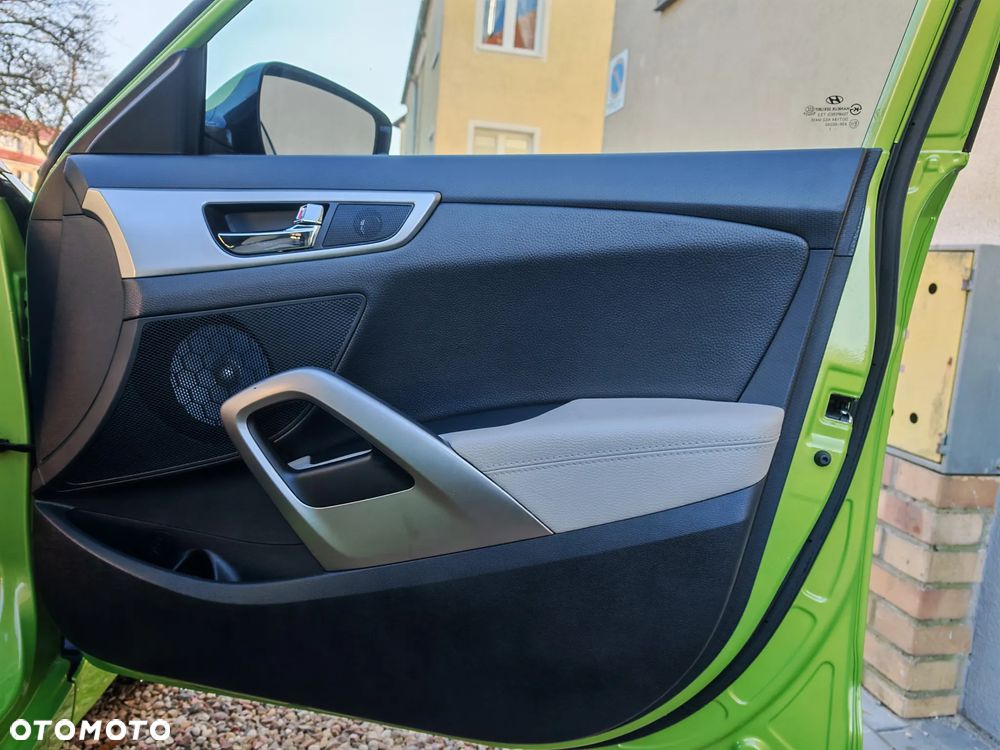 Hyundai Veloster 1.6 DCT Premium - 10