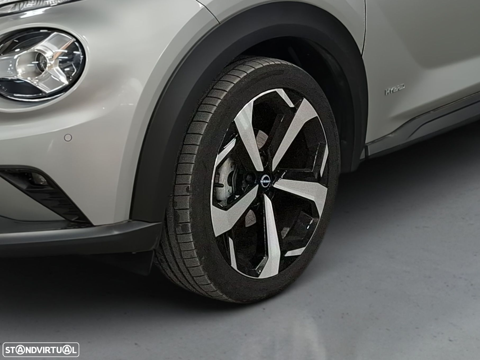 Nissan Juke 1.6 Hybrid Tekna Two Tone - 4