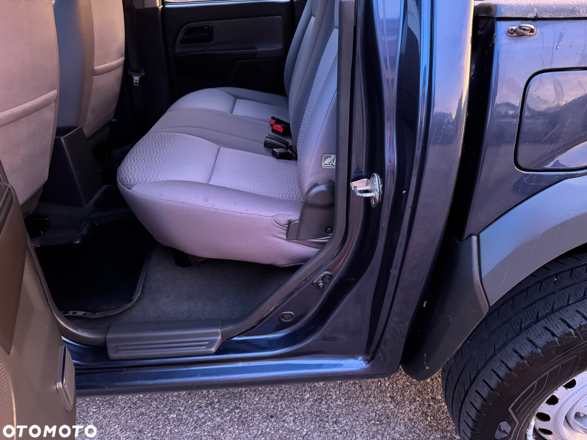 Isuzu D-Max 2.5d DC Basic - 26