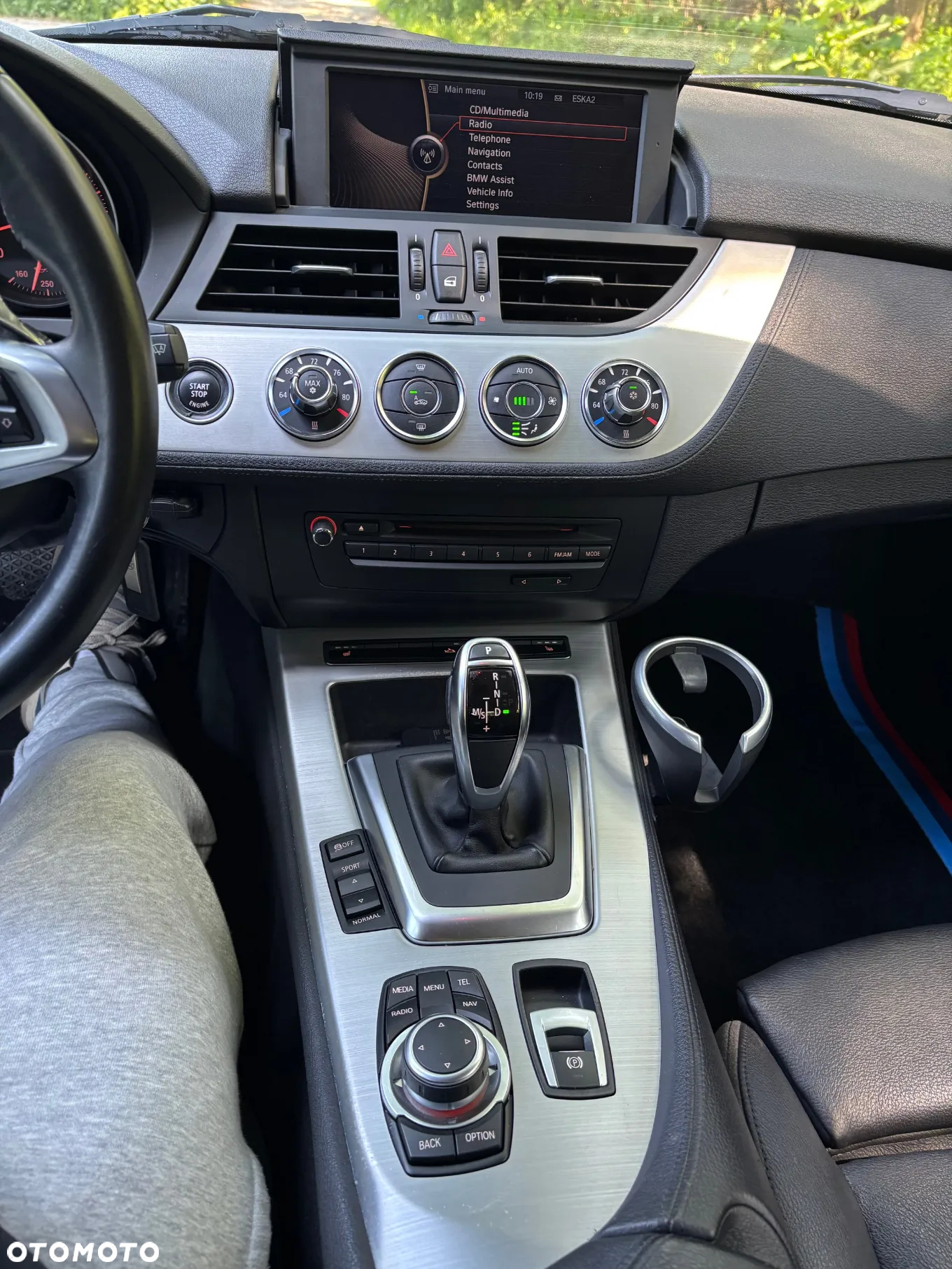 BMW Z4 sDrive35i - 16
