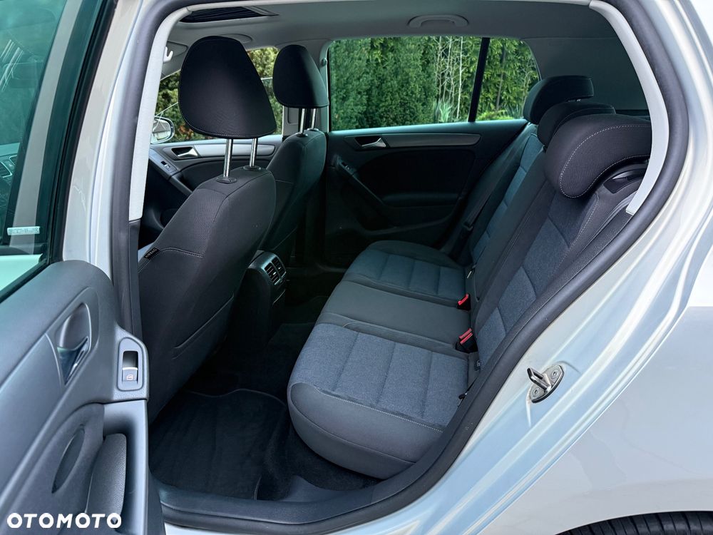 Volkswagen Golf 1.4 TSI Style - 29