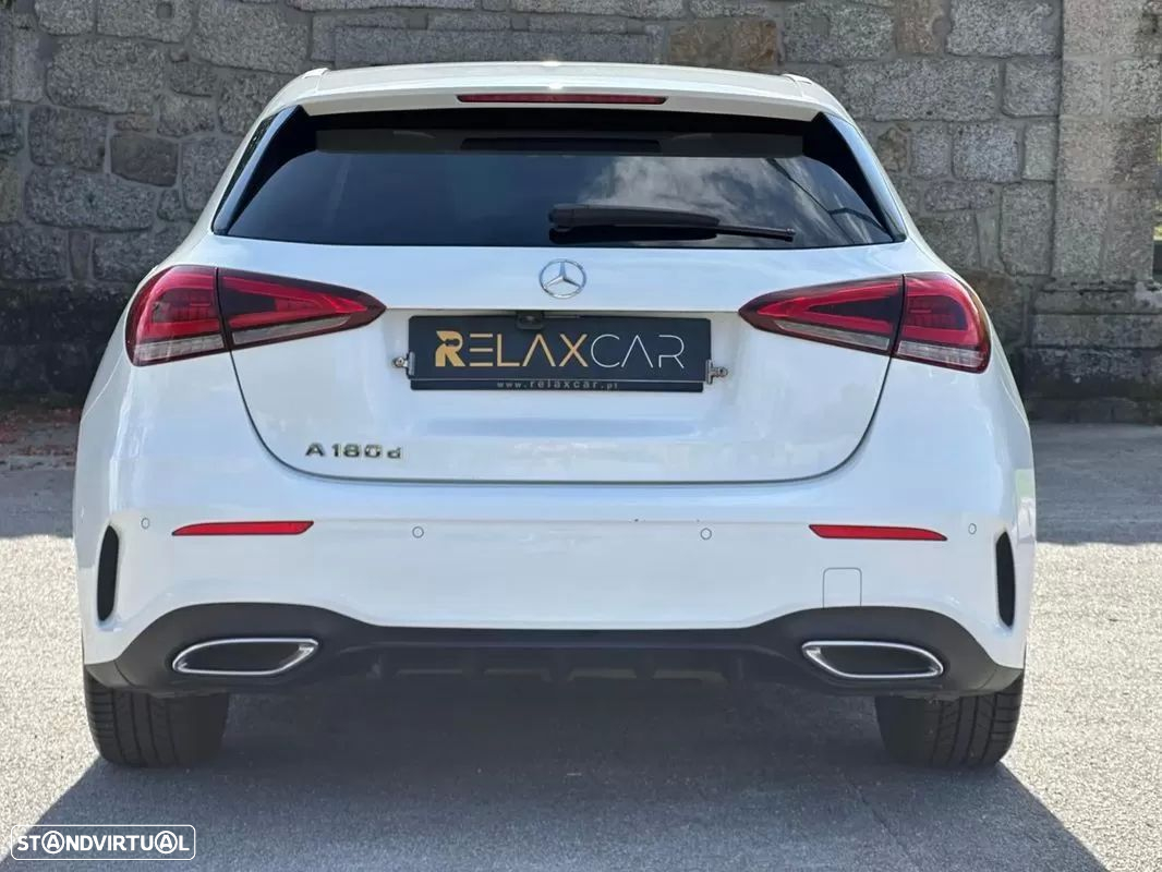 Mercedes-Benz A 180 d AMG Line - 10