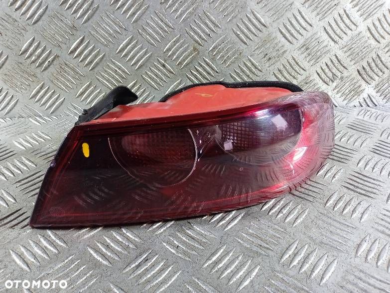 LAMPA PRAWA TYLNA ALFA ROMEO 159 - 1