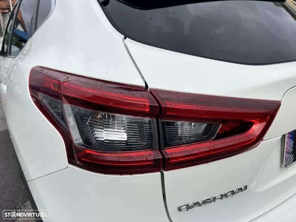 Nissan Qashqai 1.5 dCi N-Connecta 18 - 55