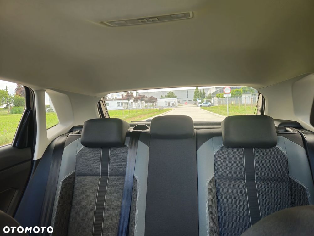 Volkswagen Polo - 17
