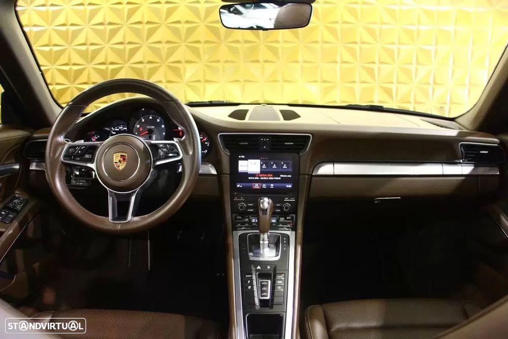 Porsche 911 (991) Carrera 4S PDK - 21