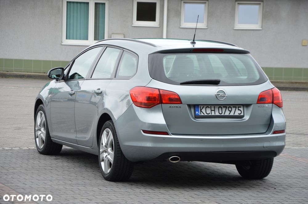 Opel Astra 1.4 Turbo Edition Sport - 4