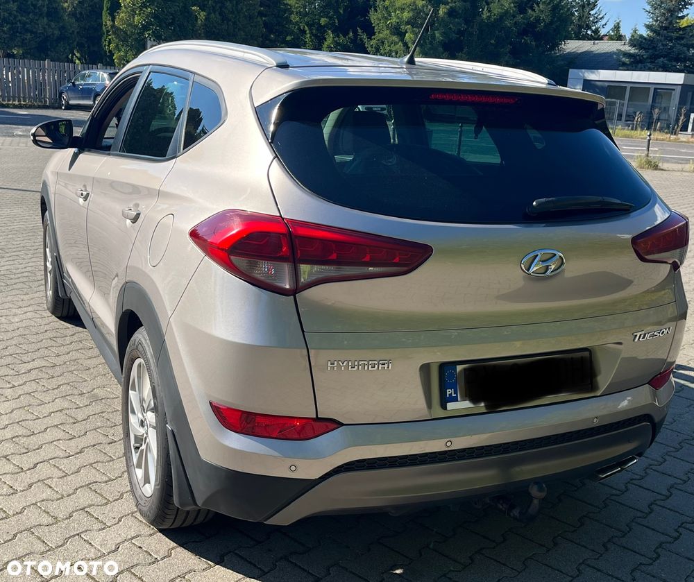 Hyundai Tucson 2.0 CRDI BlueDrive Comfort 2WD - 5