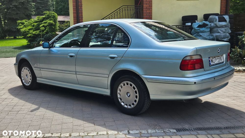 BMW Seria 5 523i - 12