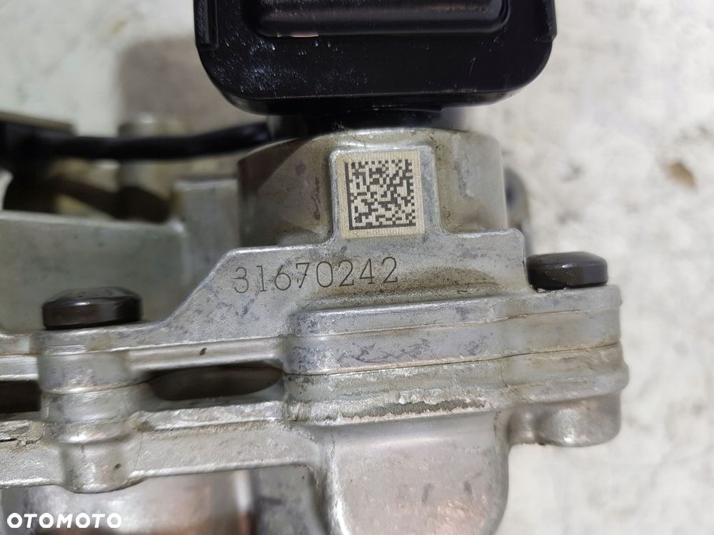 pompa oleju olejowa 31670242 volvo xc60 ii xc90 ii 2.0 t b4204t26 - 8