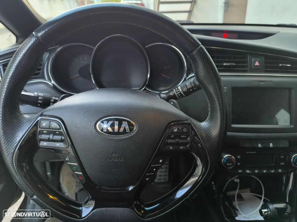 Kia Ceed SW 1.6 CRDi GT Line 7DCT - 10