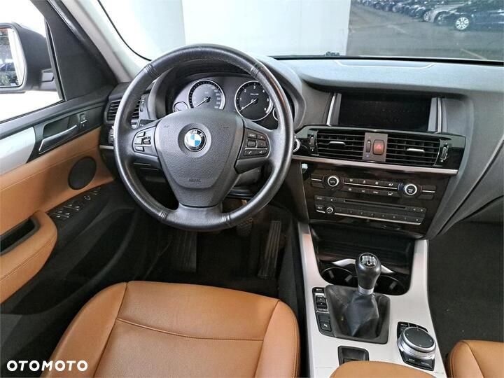 BMW X3 sDrive18d - 4