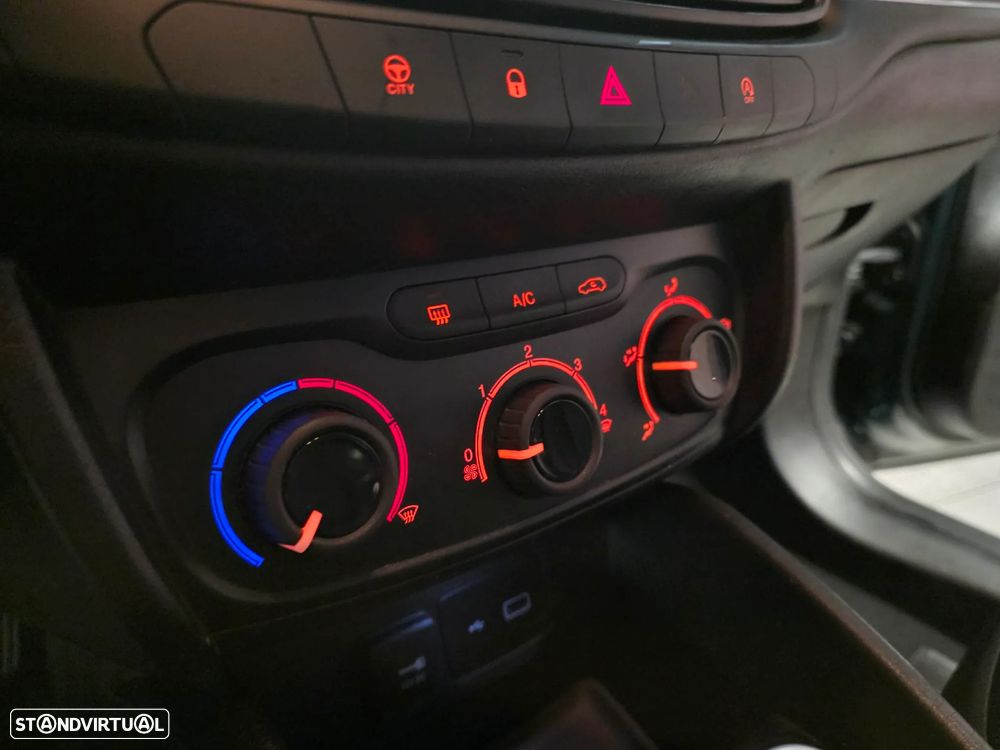 Fiat Tipo 1.3 M-Jet Lounge - 32