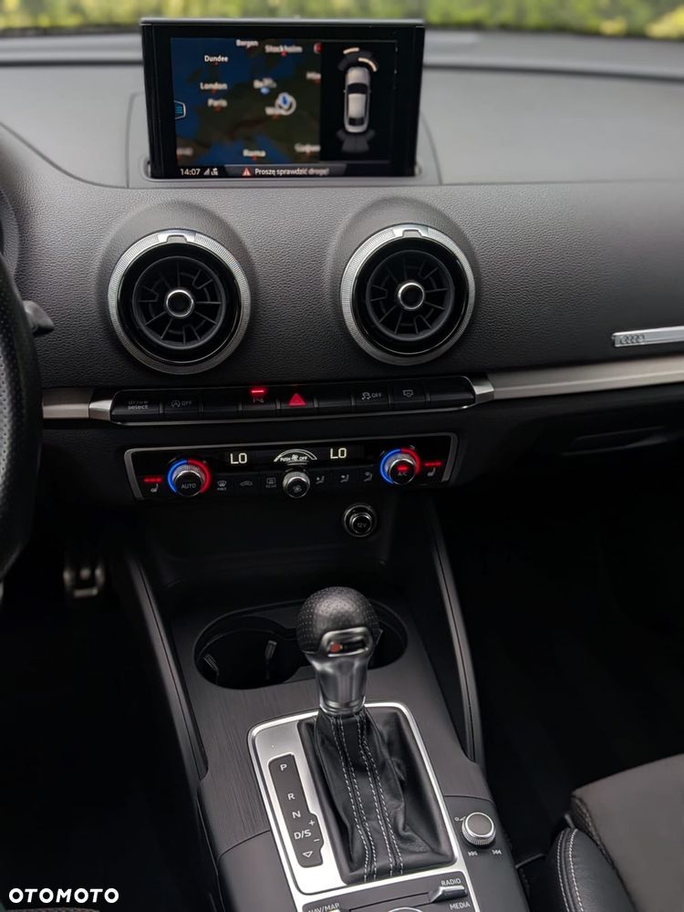Audi A3 Limousine 2.0 TDI S tronic S line Sportpaket - 24