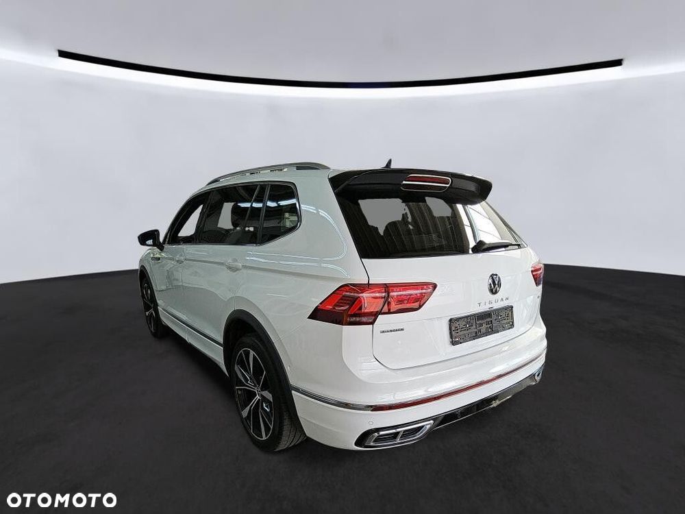 Volkswagen Tiguan Allspace - 3