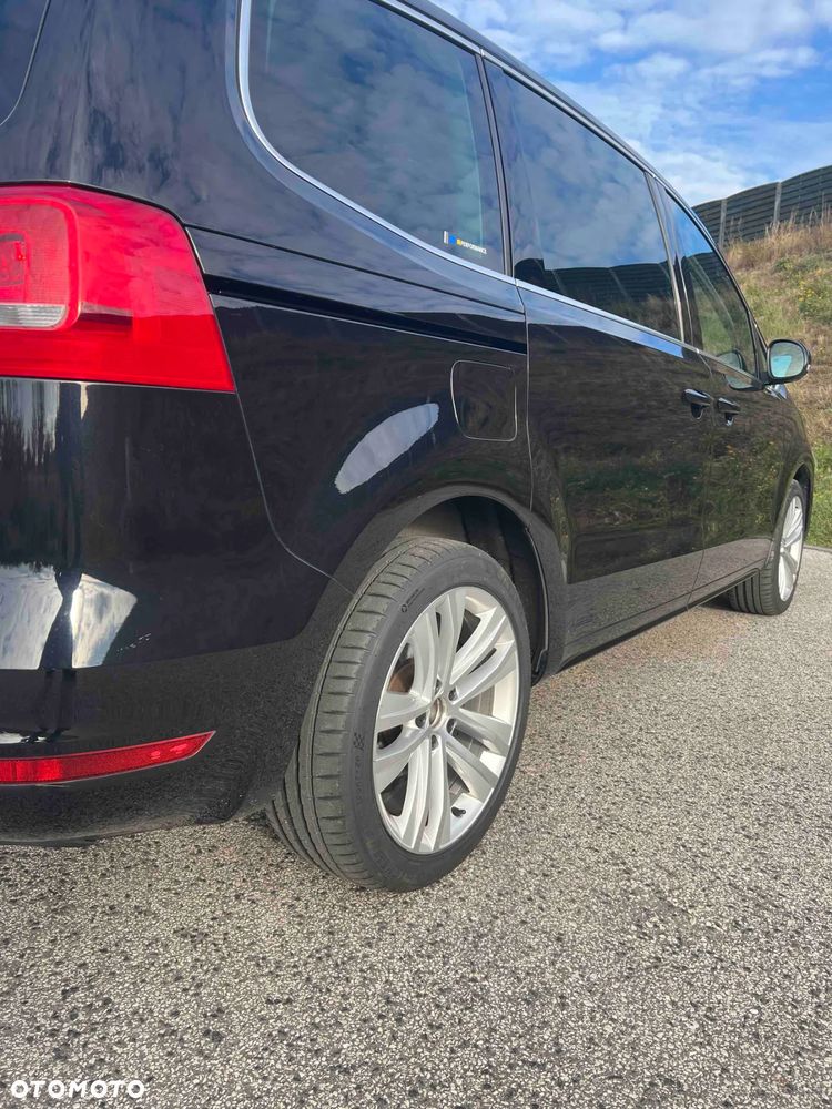 Volkswagen Sharan 2.0 TDI Highline DSG - 8