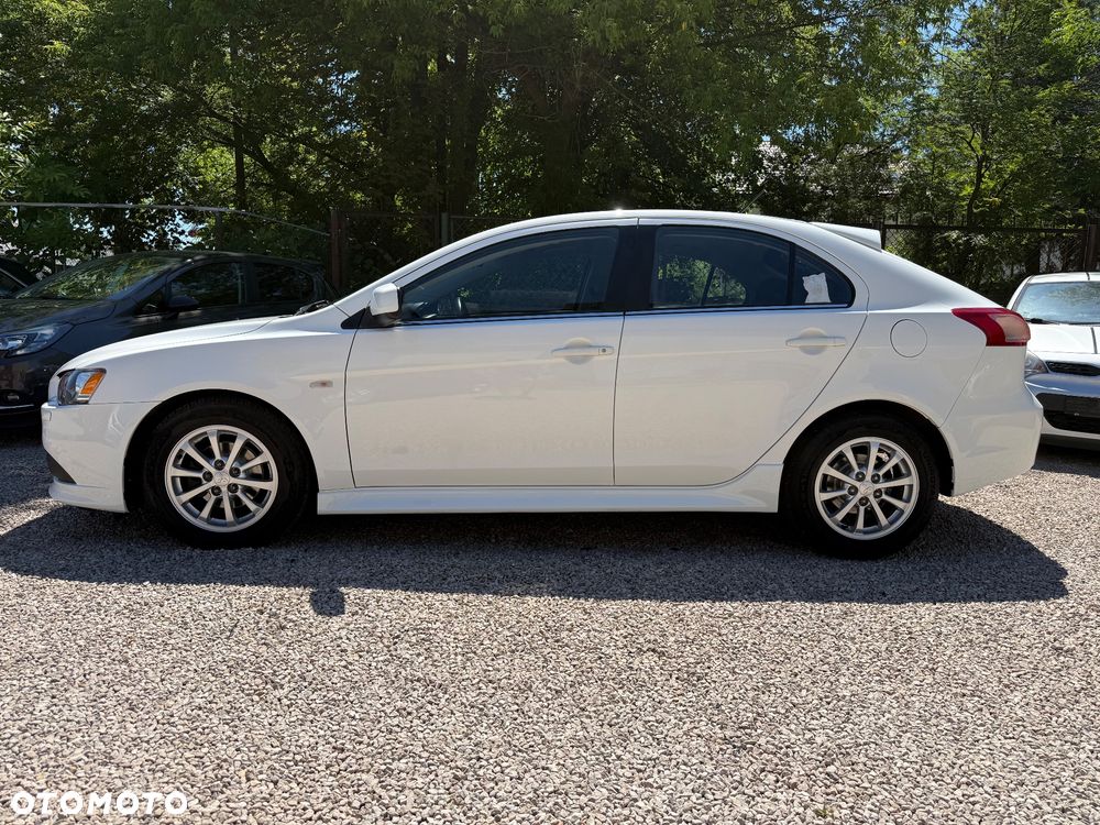 Mitsubishi Lancer 1.6 ClearTec Inform - 9
