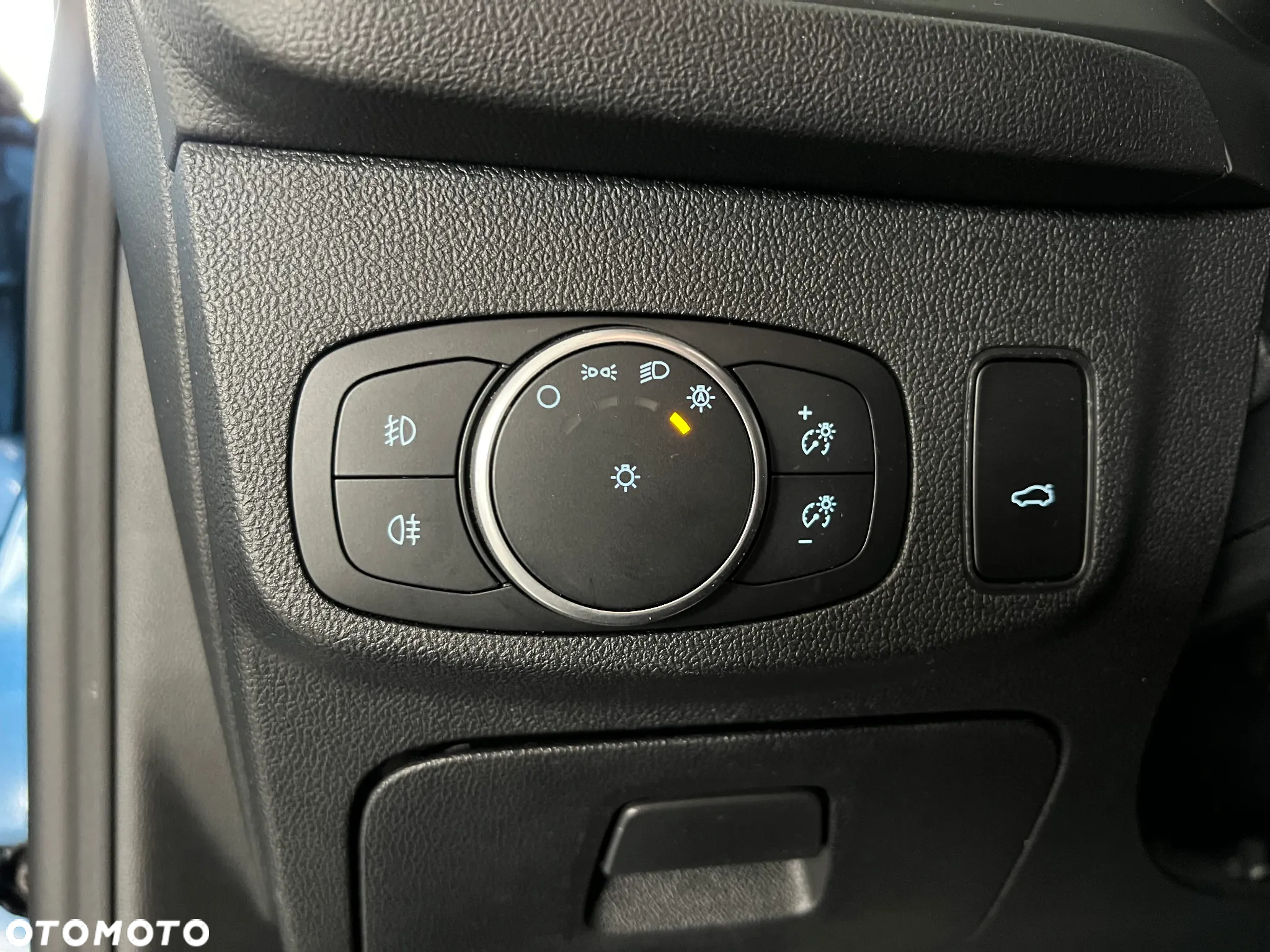 Ford Focus 2.3 EcoBoost ST X - 24