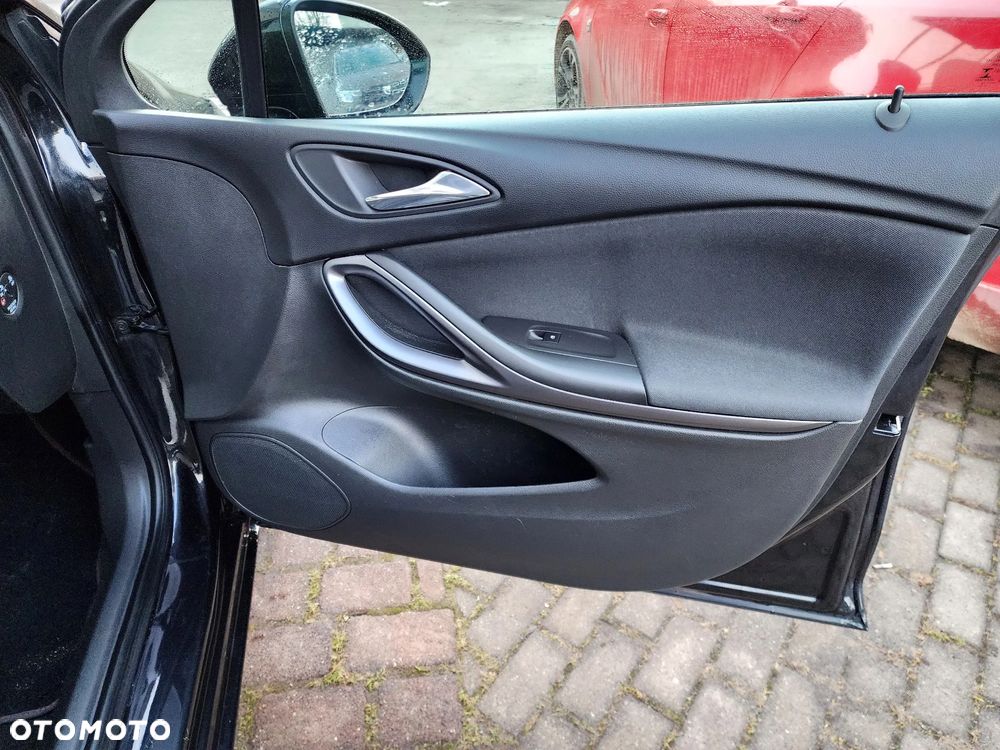 Opel Astra 1.4 Turbo Edition - 29