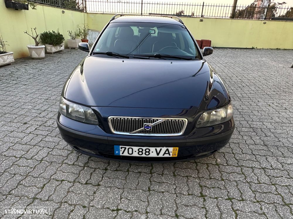 Volvo V70 D5 Nivel 2 Auto. - 3