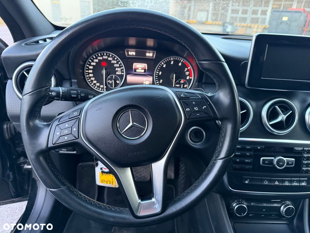 Mercedes-Benz Klasa A 180 7G-DCT - 20