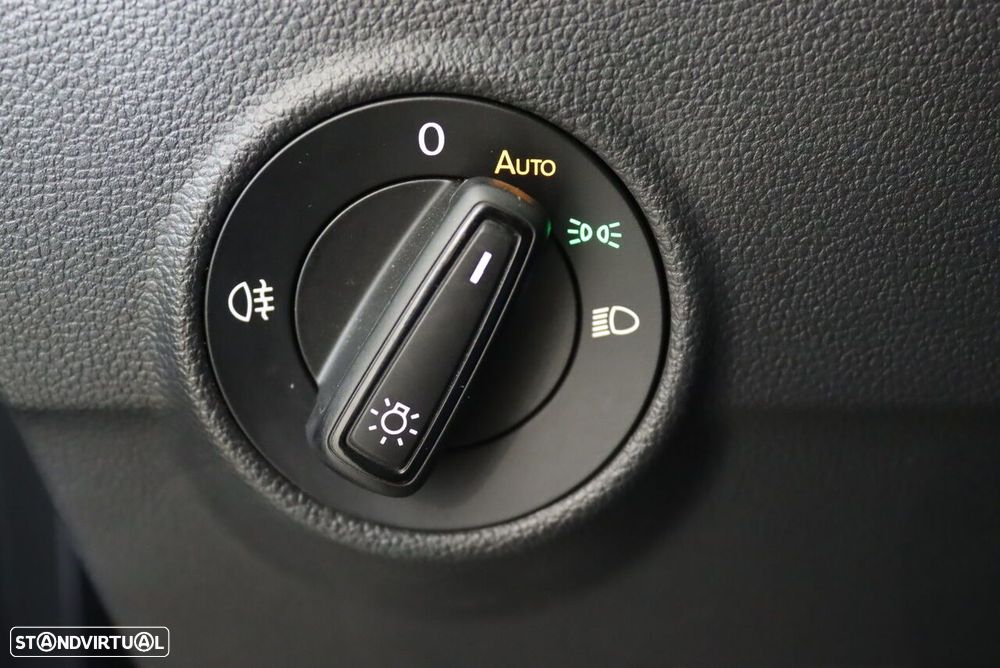 VW T-Roc 1.0 TSI Life - 13