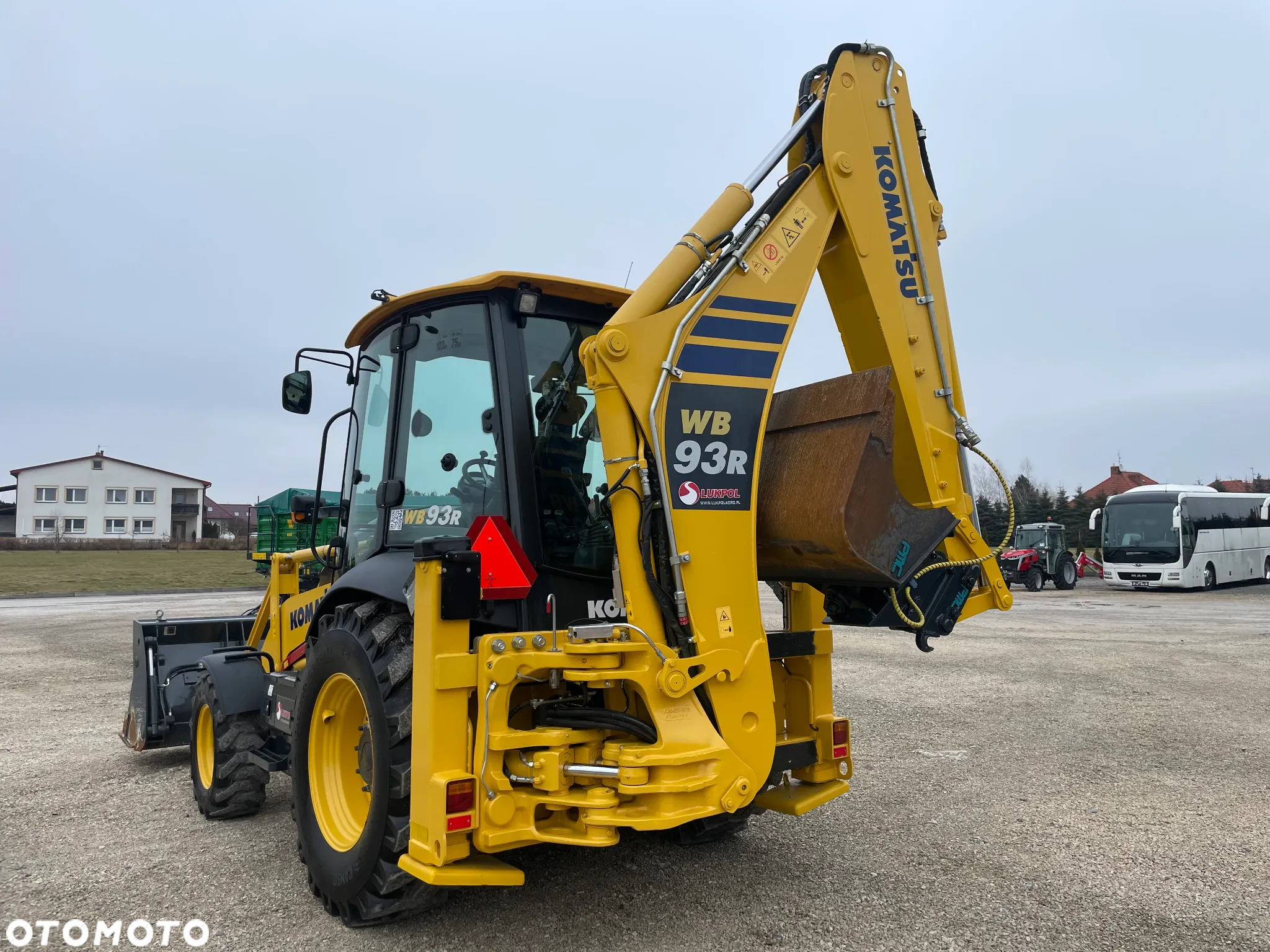 Komatsu WB 93R - JAK NOWA - IDEAŁ - 5