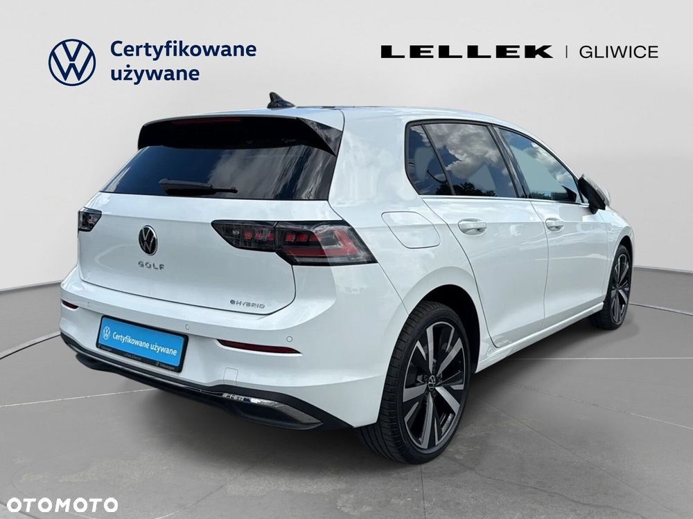 Volkswagen Golf 1.5 TSI EHybrid PHEV 150kW Style DSG - 7