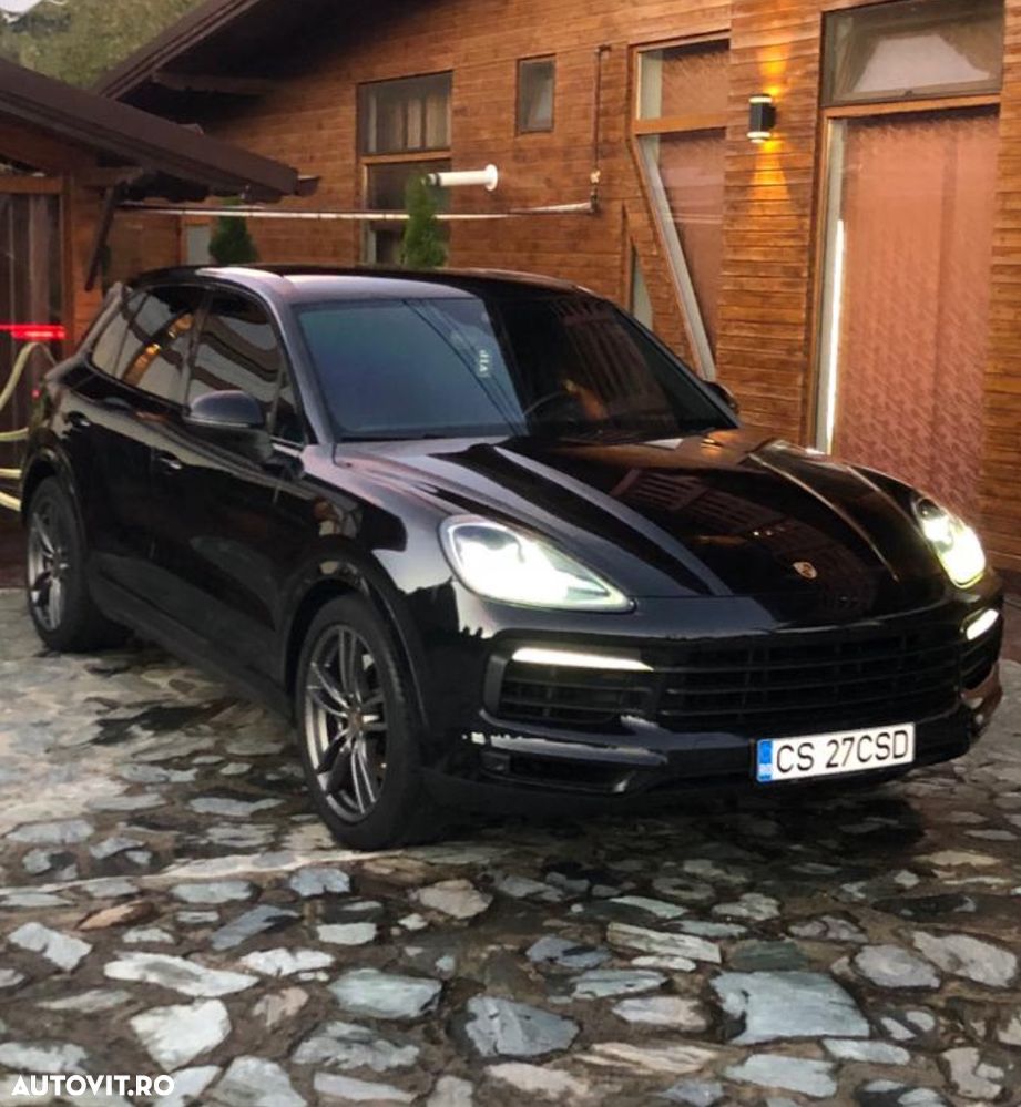 Porsche Cayenne - 3