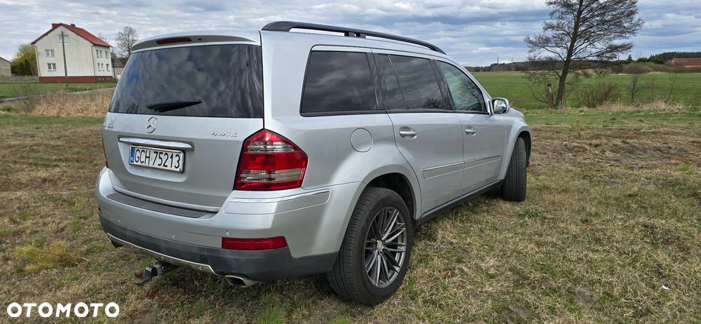 Mercedes-Benz GL 450 - 8