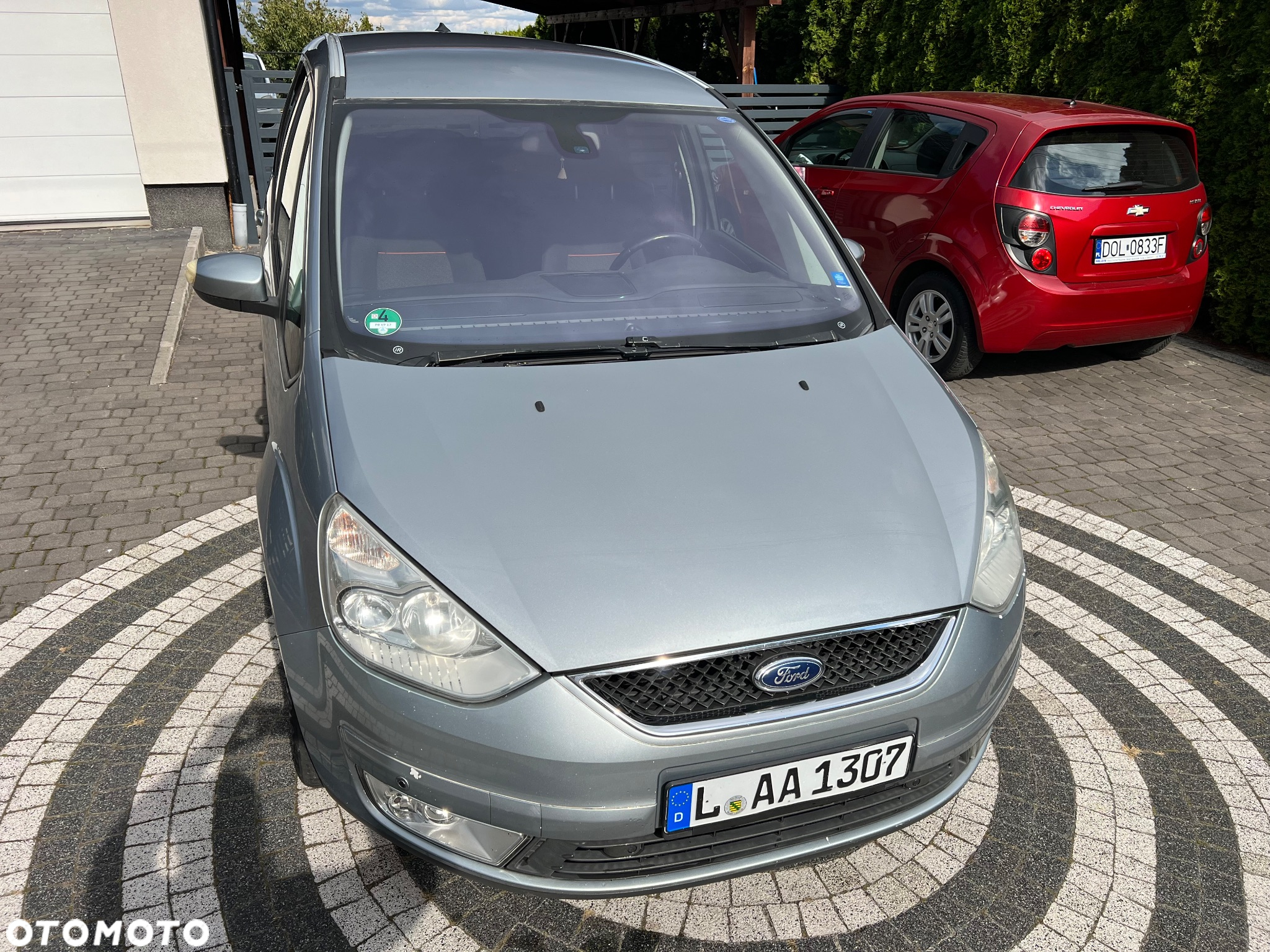 Ford Galaxy 2.0 TDCi Ambiente - 12