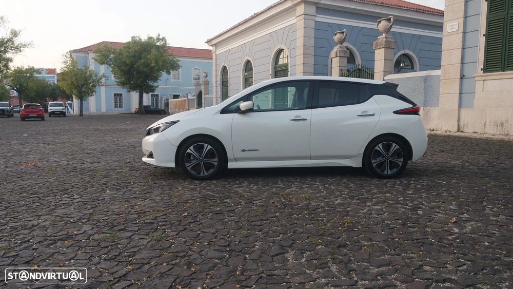 Nissan Leaf 40 kWh Tekna - 1