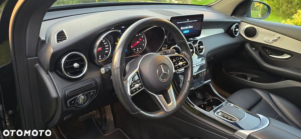 Mercedes-Benz GLC 300 4-Matic - 20