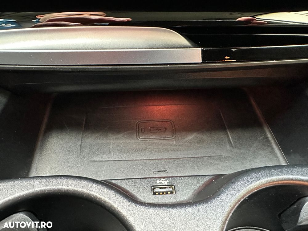 BMW Seria 5 520d Aut. - 22